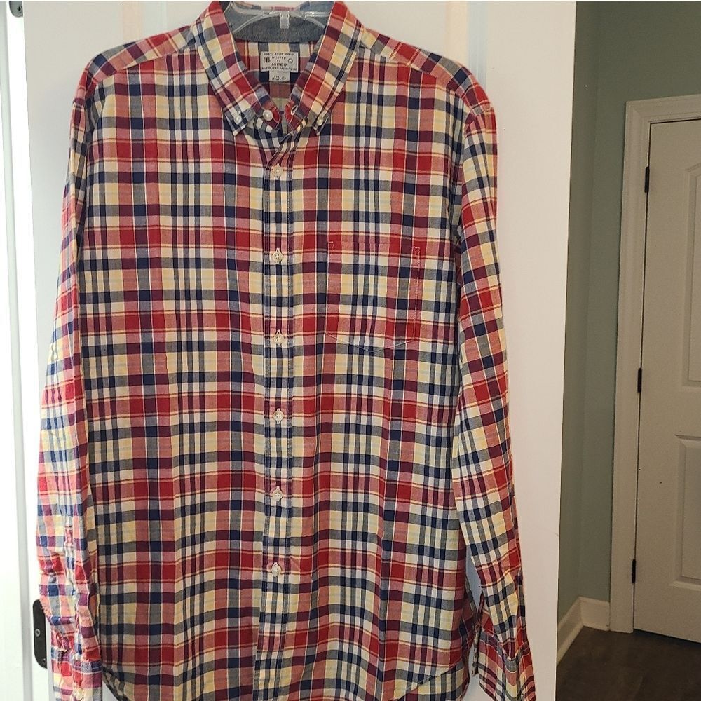 Tailored by J. Crew Men's Red Plaid Cotton Button Down Shirt - Picture 3 of 8